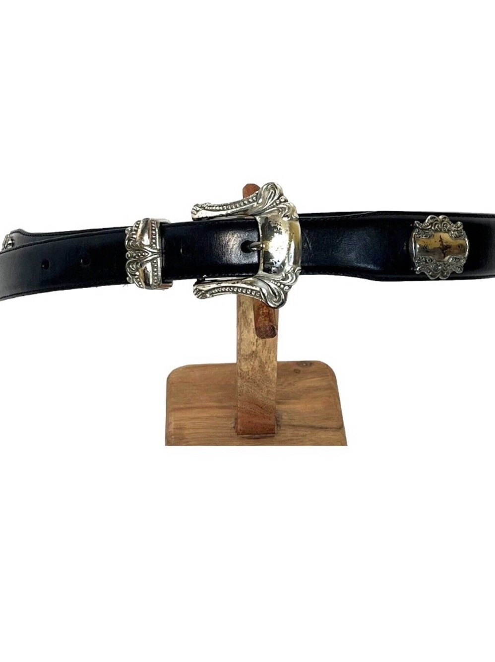 Fossil Genuine Leather Black Belt Heart Rectangle Concho Silver Medallion BT7713 - Picture 2 of 11